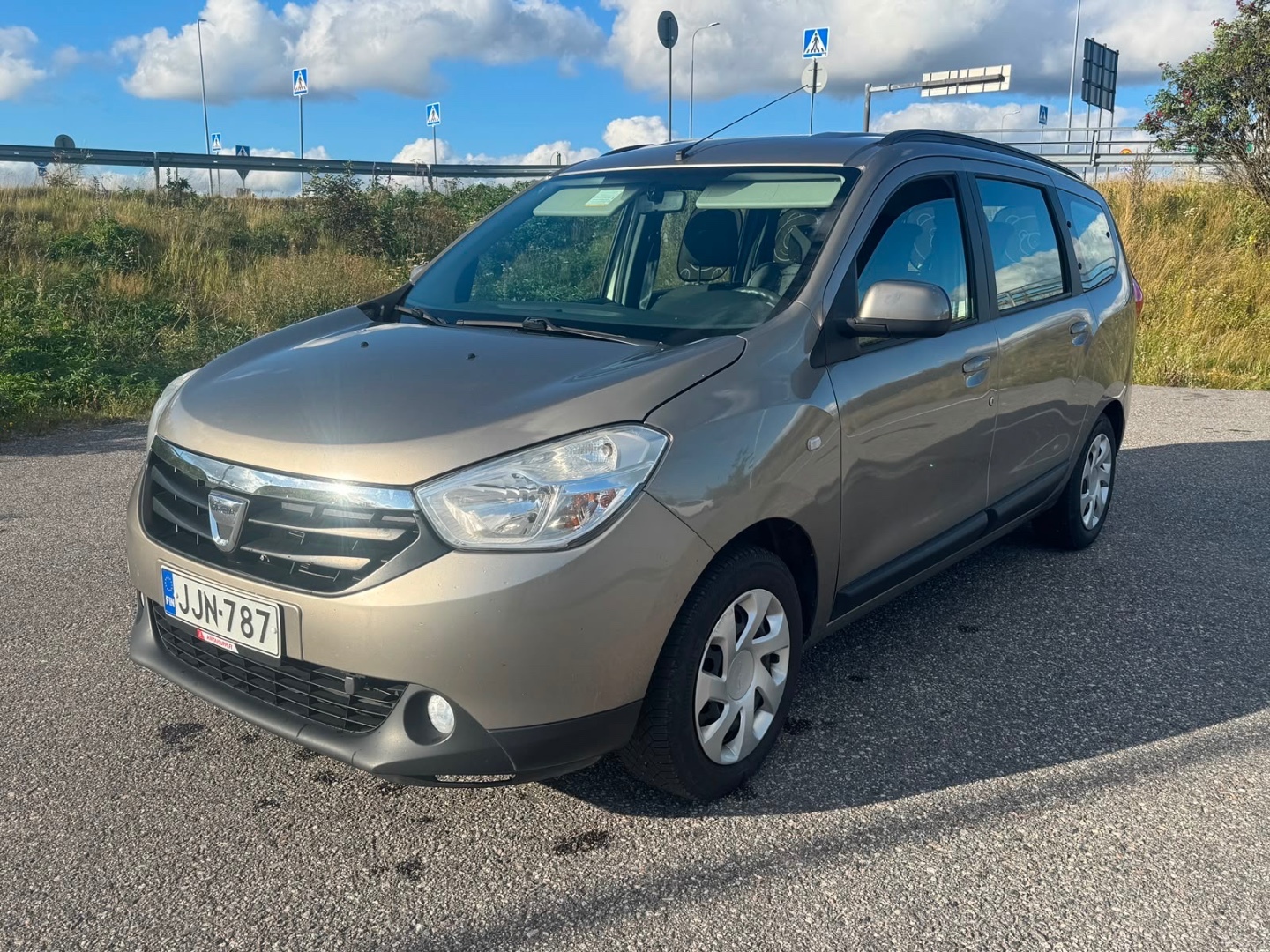 Dacia Lodgy