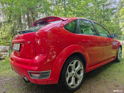 Ford Focus ST 225 2008, photo 3/7
