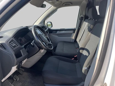 Volkswagen Transporter 2016, kuva 4/4