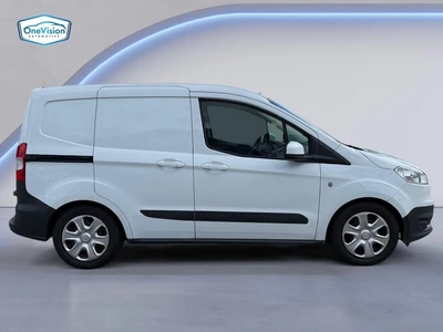Ford Transit Courier 2015, photo 6/15