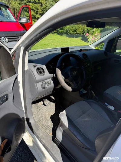 Volkswagen Caddy Maxi 2011, kuva 5/7