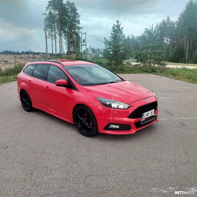 Ford Focus ST 2016, kuva 4/6