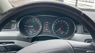 Skoda Superb 2009, kuva 8/8