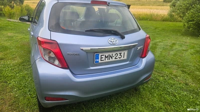 Toyota Yaris 1,33 Dual VVT-i Active 5ov 2013, kuva 5/14