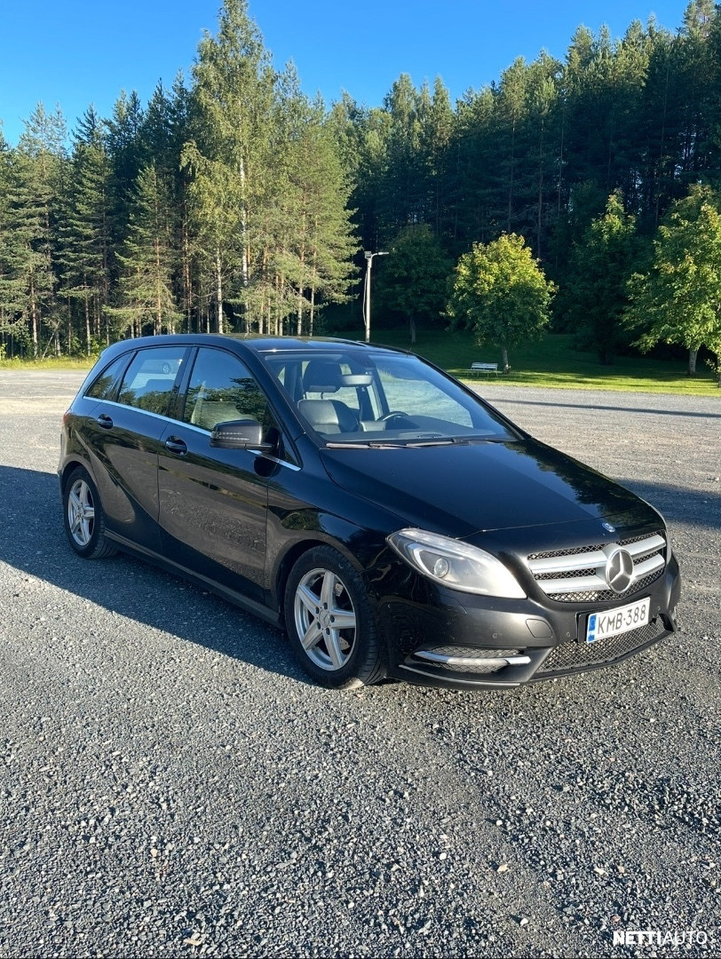 Mercedes-Benz B
