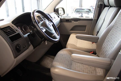 Volkswagen Transporter 2013, photo 5/15