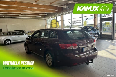 Toyota Avensis 2012, photo 5/10