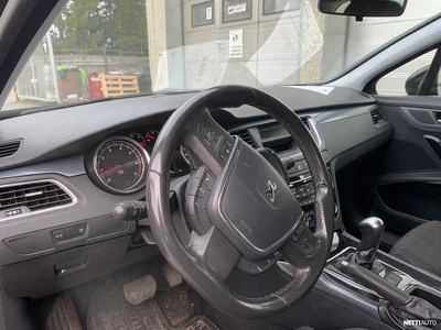 Peugeot 508 SW VTi 120 2Tronic Access 2013, kuva 7/12