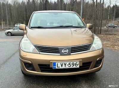 Nissan Tiida 1,6 Acenta 5MT 4-ov. 2007, photo 2/13