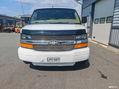 Chevrolet Express 2500 2011, kuva 5/12