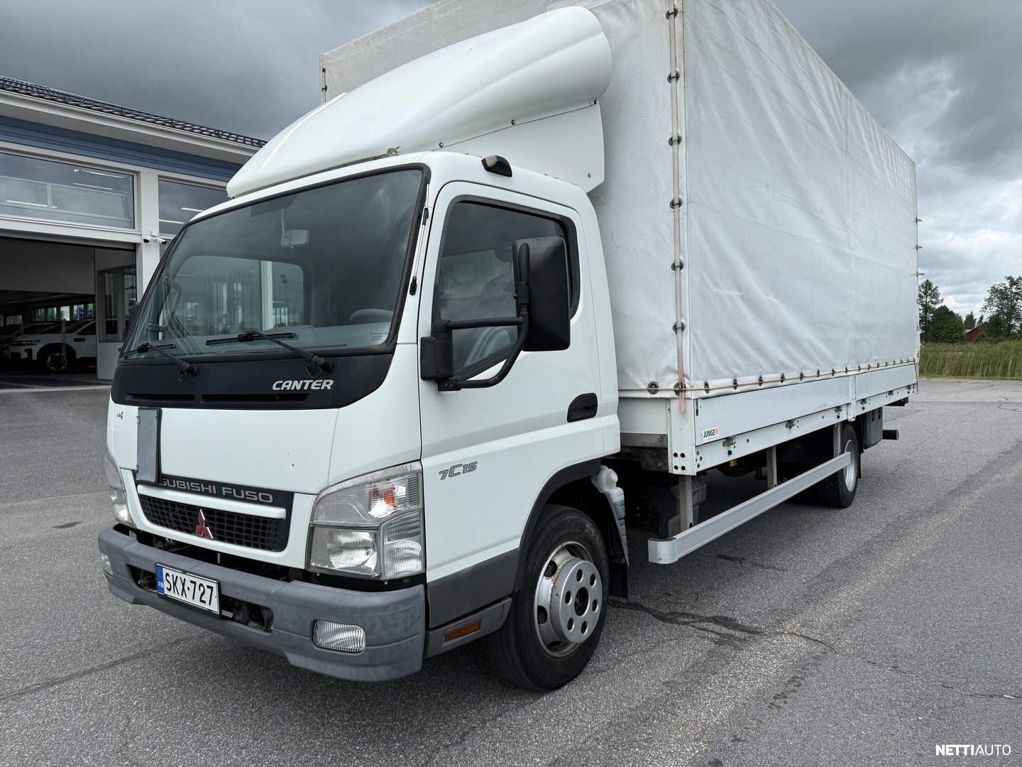 Mitsubishi Fuso Canter