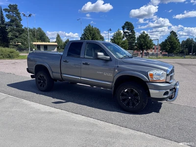 Dodge Ram 2500 2006, kuva 2/5