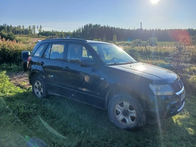Suzuki Grand Vitara 2006, kuva 2/3