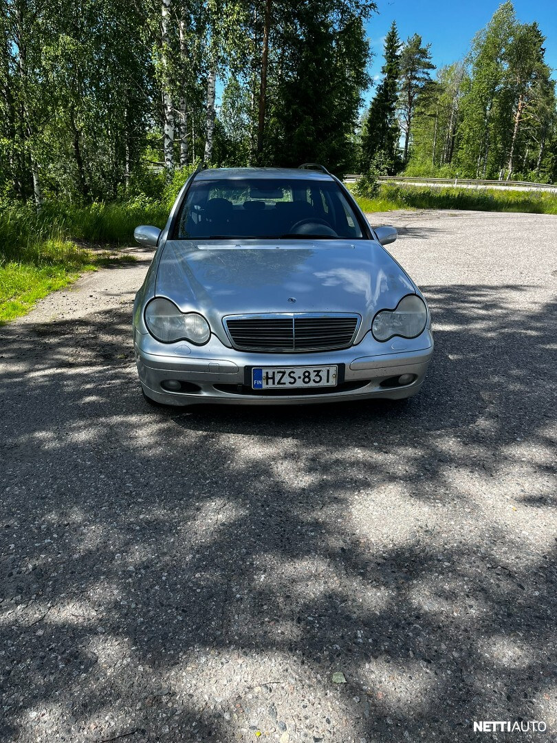 Mercedes-Benz C 180