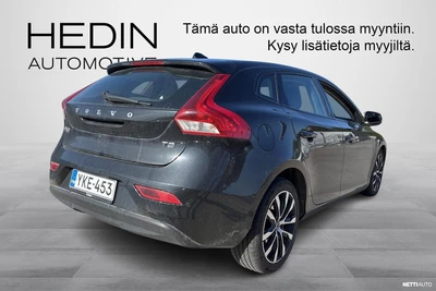 Volvo V40 2018, photo 2/9