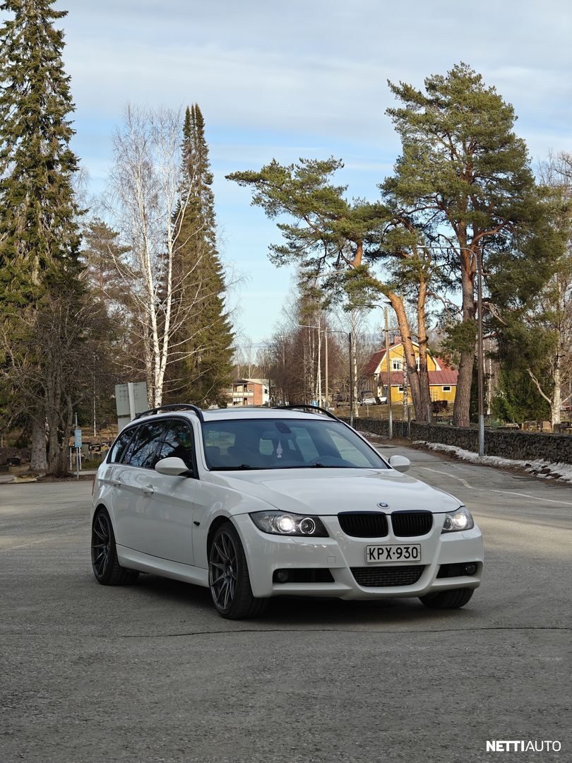 BMW 335
