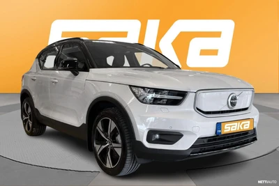 Volvo XC40 2022, photo 1/7