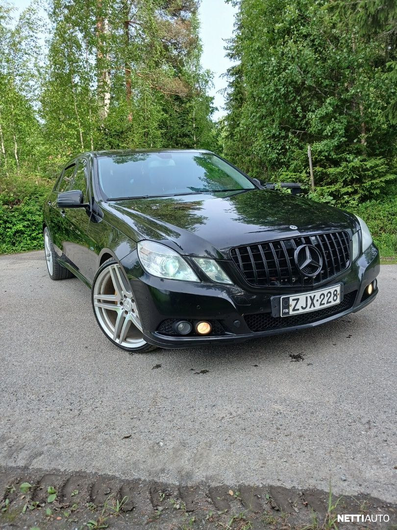 Mercedes-Benz E