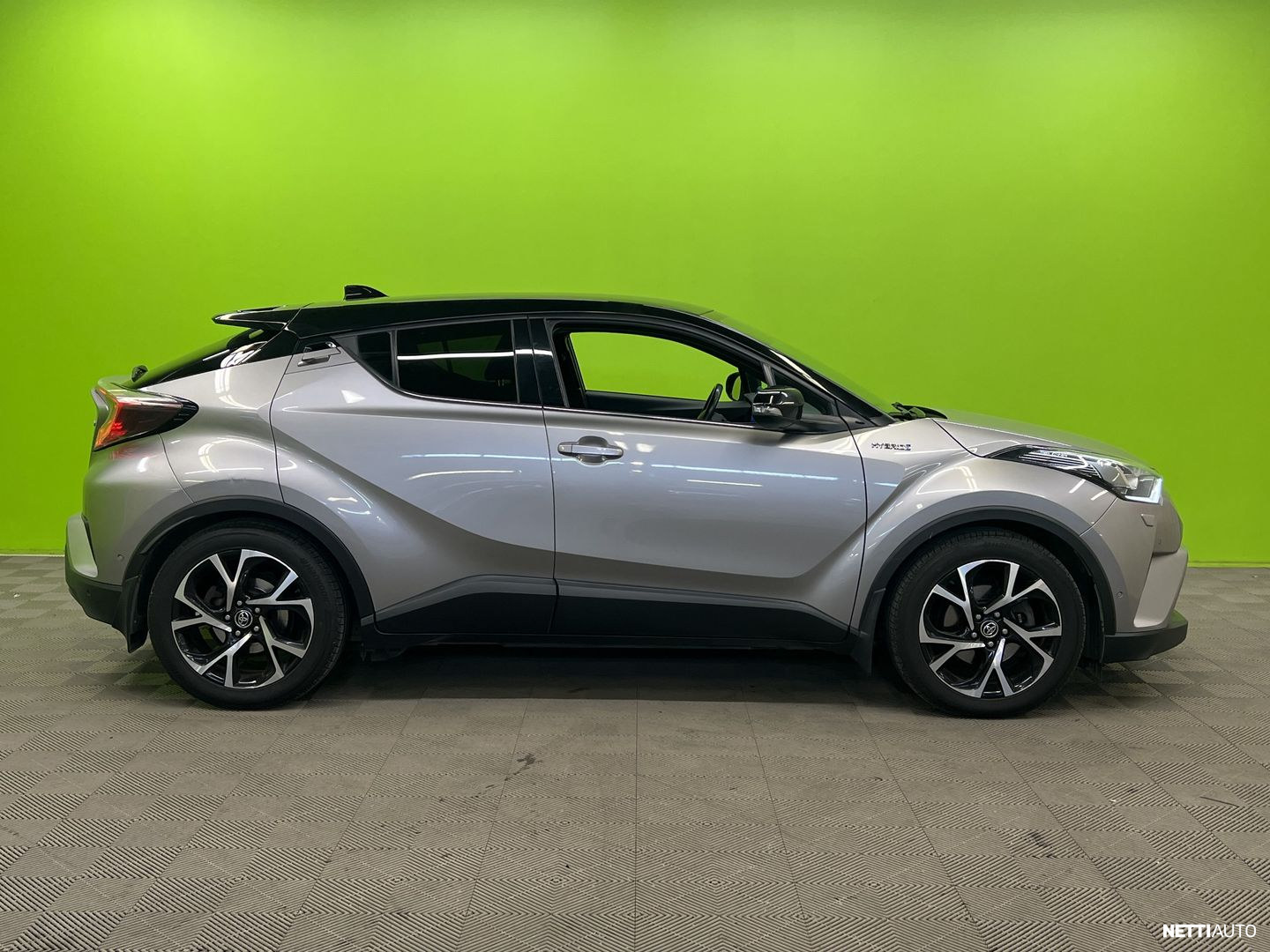 Toyota C-HR 2017, kuva 2/12