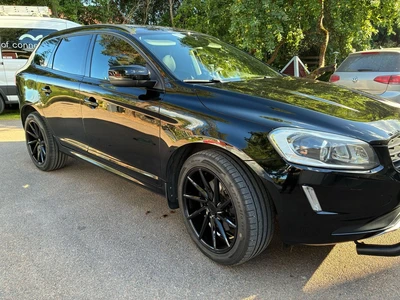 Volvo XC60 D4 AWD Momentum 2014, kuva 3/24