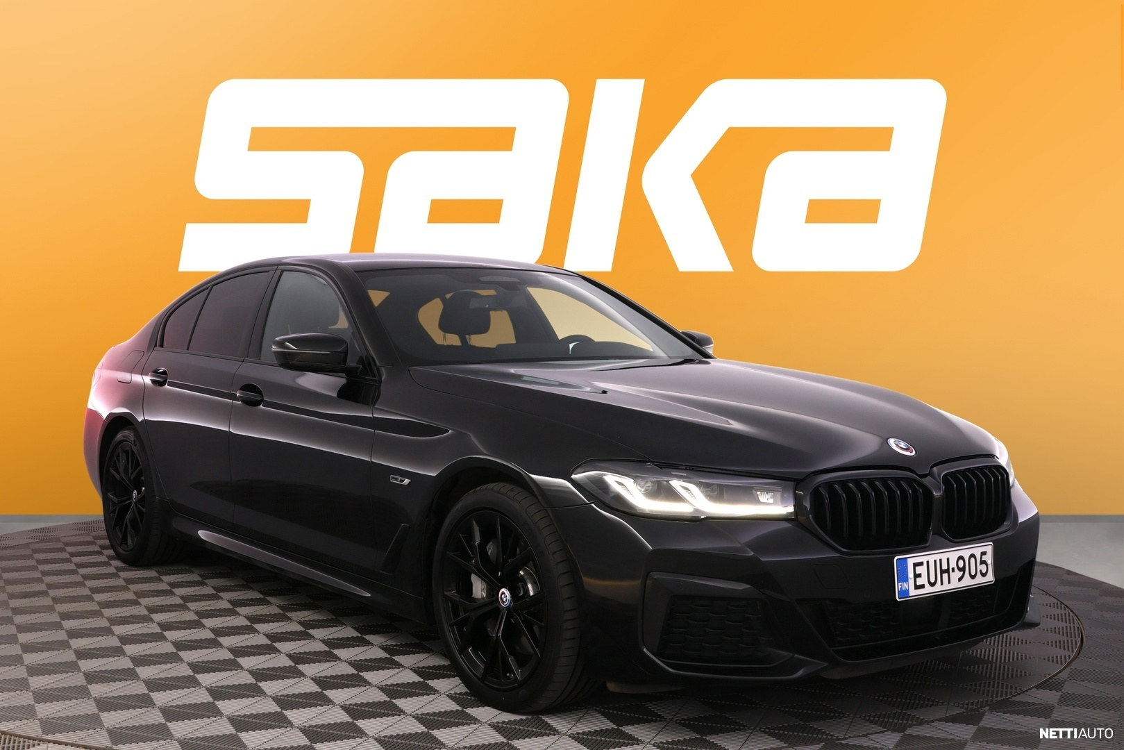 BMW 545