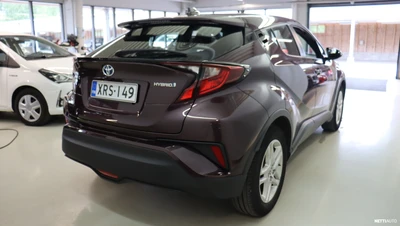 Toyota C-HR 1,8 Hybrid Active 2023, kuva 5/19