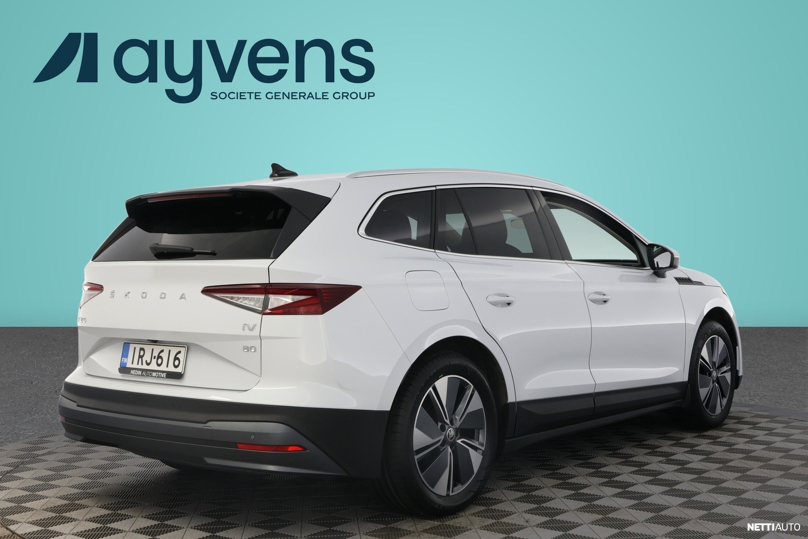 Skoda Enyaq 2023, photo 4/20
