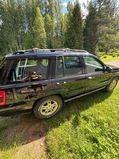 Jeep Grand Cherokee 1999, kuva 3/6