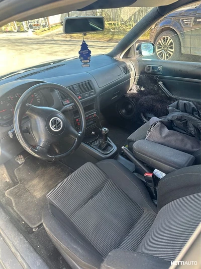 Volkswagen Golf 2001, kuva 6/10