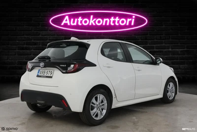 Toyota Yaris 1.5 Hybrid Active 5ov 2022, kuva 4/10