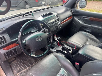 Toyota Land Cruiser 3,0 D-4D 5h 2007, kuva 6/9