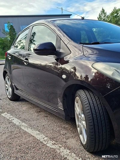 Mazda 2 1,5 Sport Business 5MT 5ov Z05 2008, photo 7/18