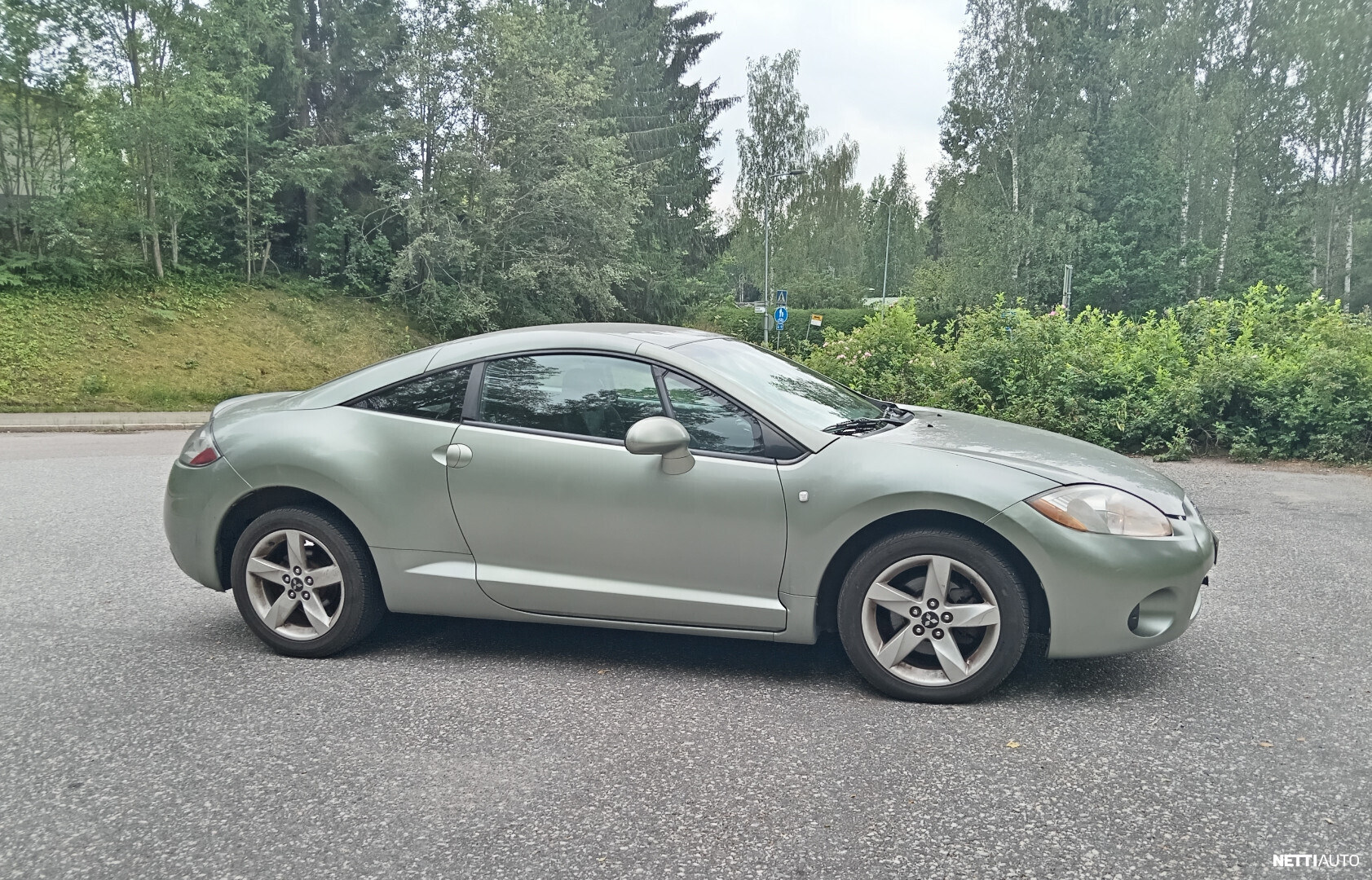 Mitsubishi Eclipse