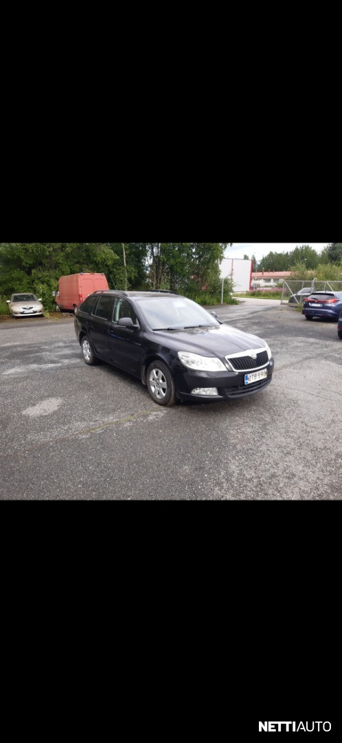 Skoda Octavia 2010, photo 1/11