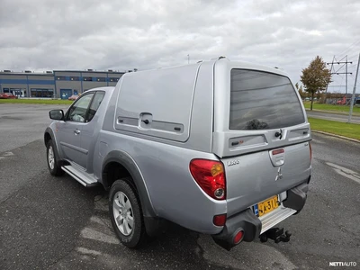 Mitsubishi L200 Club Cab Intense Magnum 2006, photo 2/11