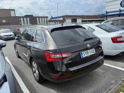 Skoda Superb 2019, kuva 4/5