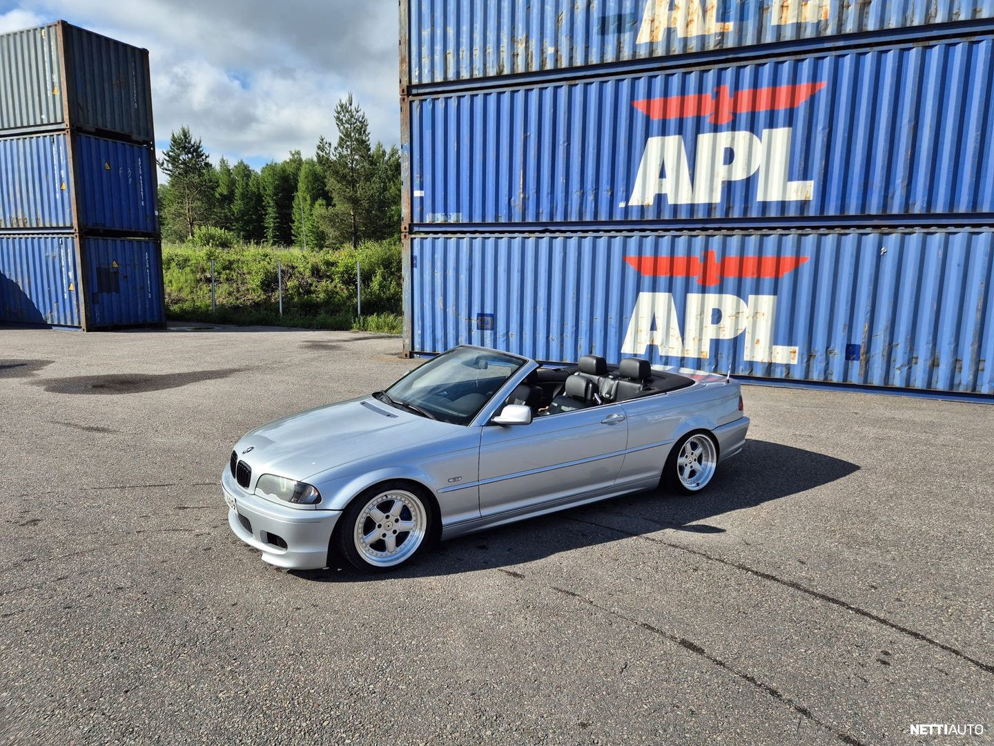 BMW 320