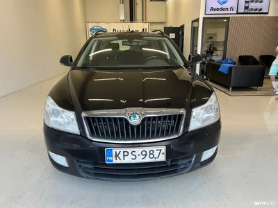 Skoda Octavia 2012, kuva 2/21