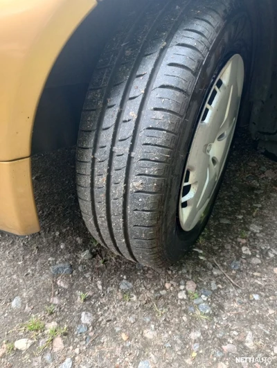Toyota Yaris 2000, kuva 6/24