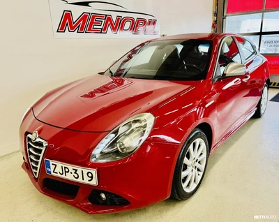 Alfa Romeo Giulietta 2012, kuva 2/15
