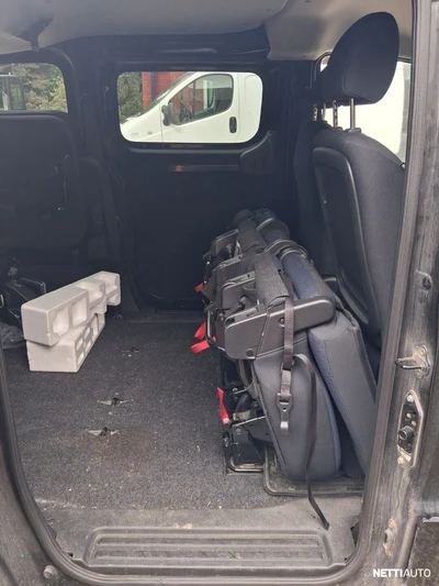 Nissan NV200 2011, kuva 7/10