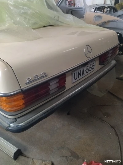 Mercedes-Benz 250 250 automatic 4d sedan 1980, kuva 4/10