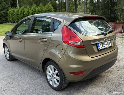 Ford Fiesta 2012, photo 5/18