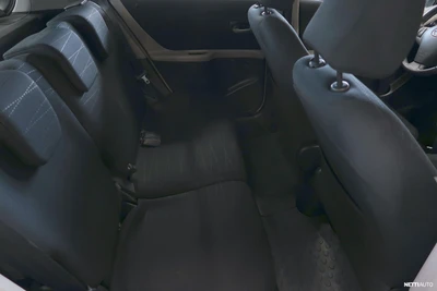 Toyota Yaris 2009, photo 7/8