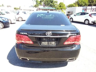 Toyota Crown 2008, kuva 4/14