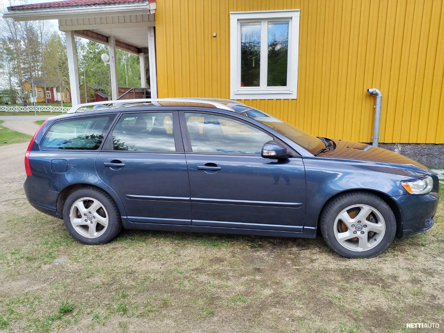 Volvo V50