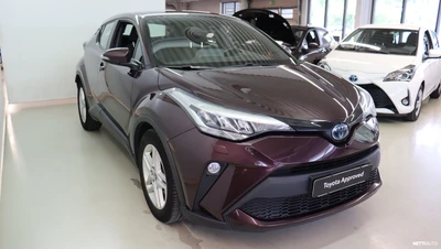 Toyota C-HR 1,8 Hybrid Active 2023, kuva 6/19