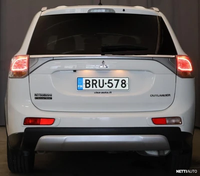 Mitsubishi Outlander 2015, kuva 5/24