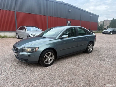 Volvo S40 1.8 2005, photo 2/11