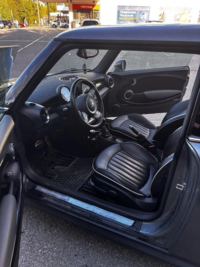 MINI Cooper S A R56 Hatchback 2008, kuva 5/20